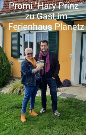 Отель Ferienhaus Planetz  Кайндорф